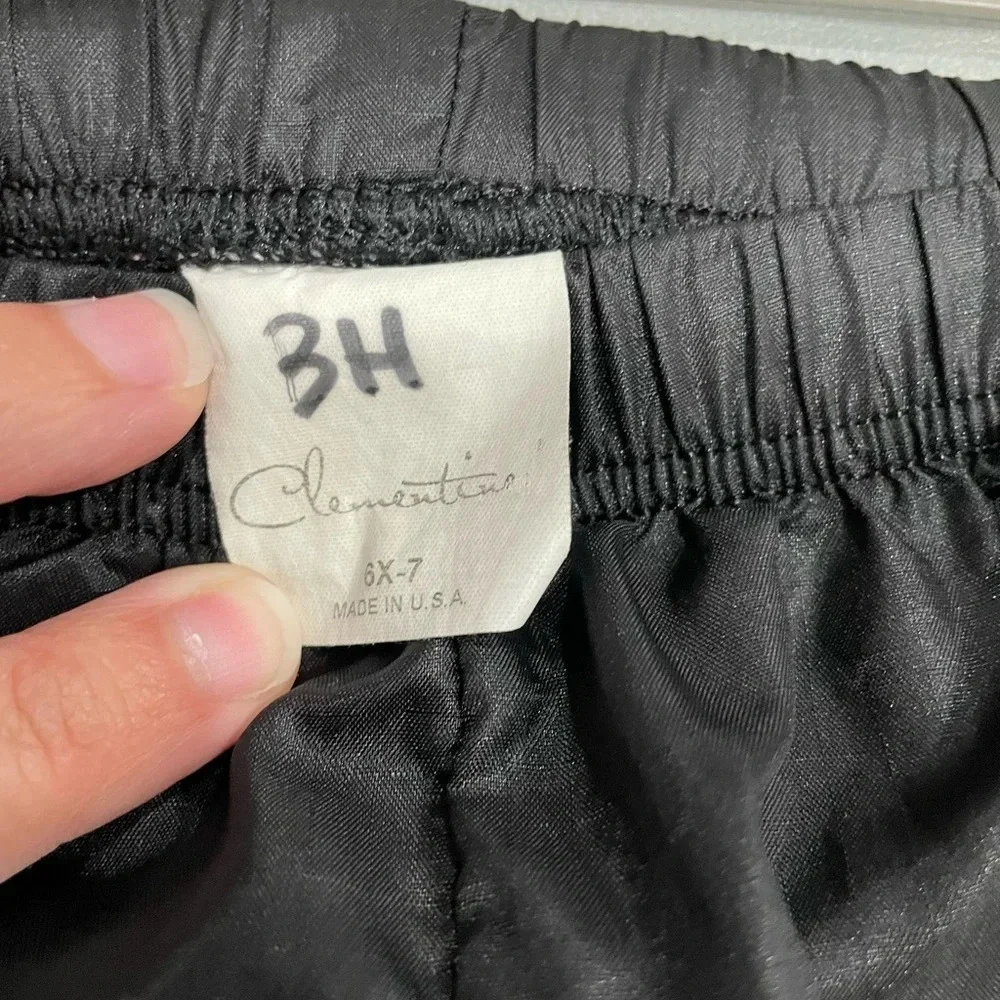 Clementine Kids 6X-7 Rip Stop Trash Bag Shorts Black for Dance Ballet Warmup GUC
